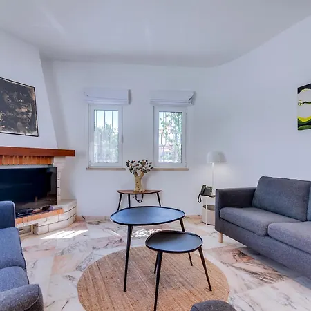 Andorra, Private Pool Next To Golf Βίλα *