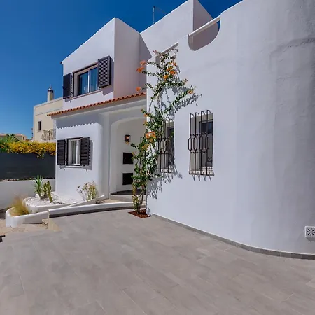 Villa Andorra, Private Pool Next To Golf