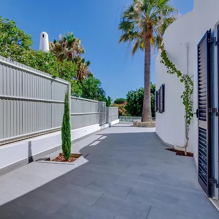 Villa Andorra, Private Pool Next To Golf