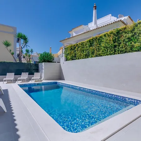 Andorra, Private Pool Next To Golf Willa *